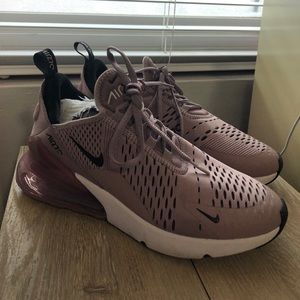 Nike air 270